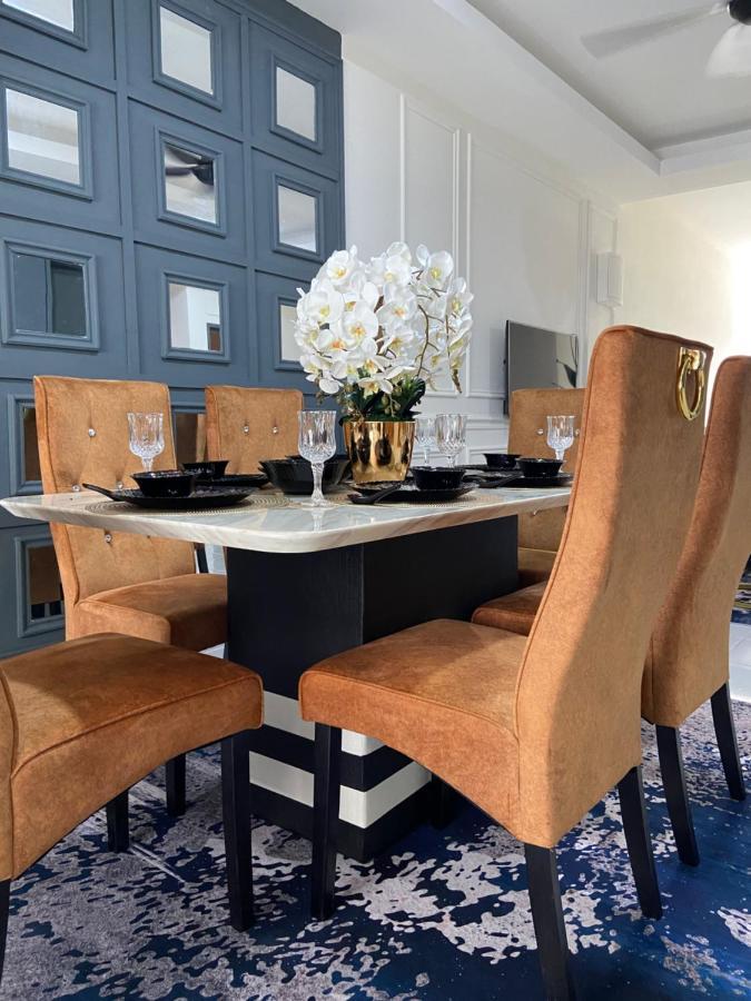 Cheerfull3 Bedroom Townhouse Terrace Kampung Dengkil Eksteriør billede